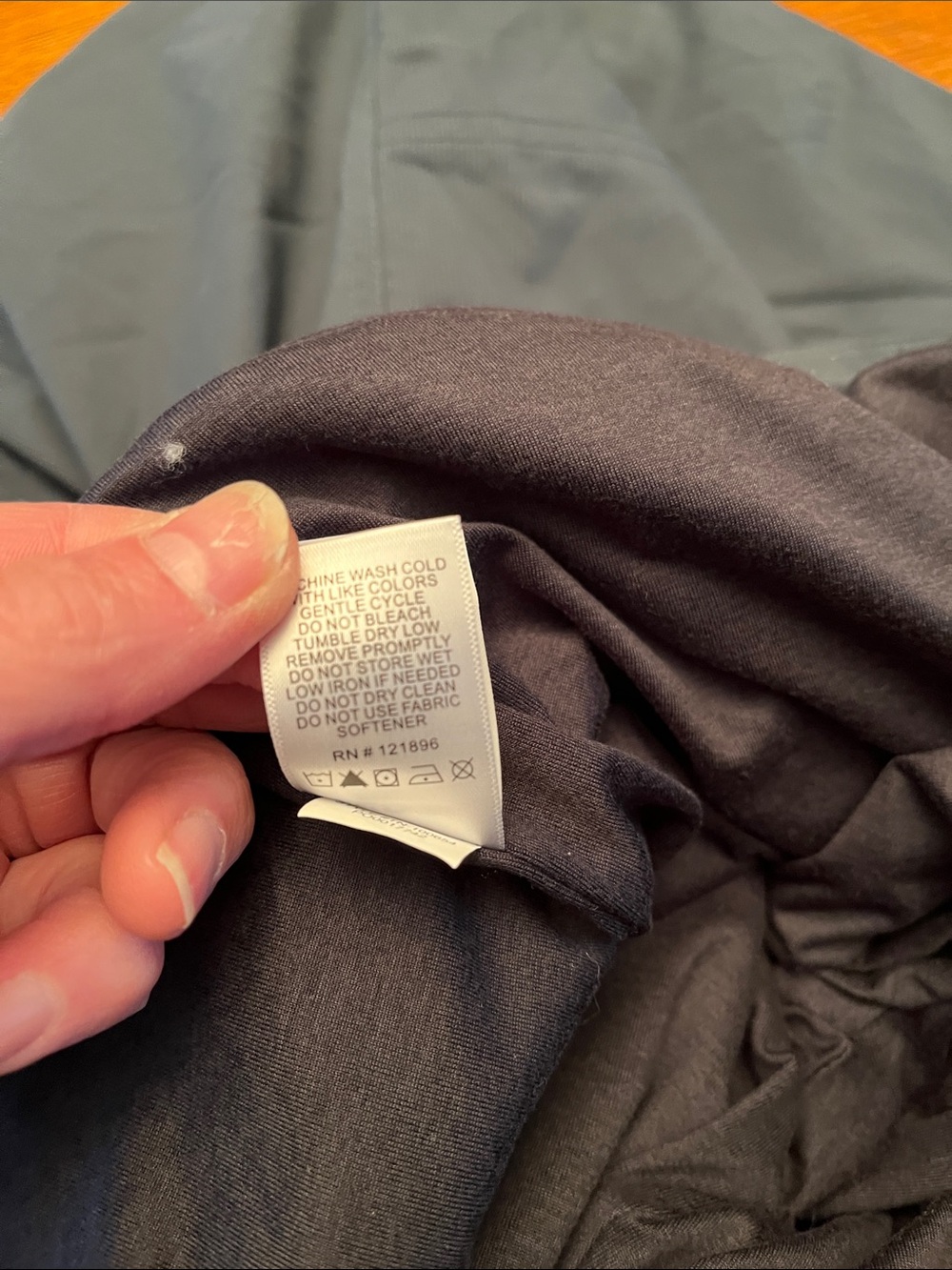 TITLE NINE Emerald Green Recycled Clamber 2.0 Hiking Pants, size 10 - EUC - Picture 7 of 7